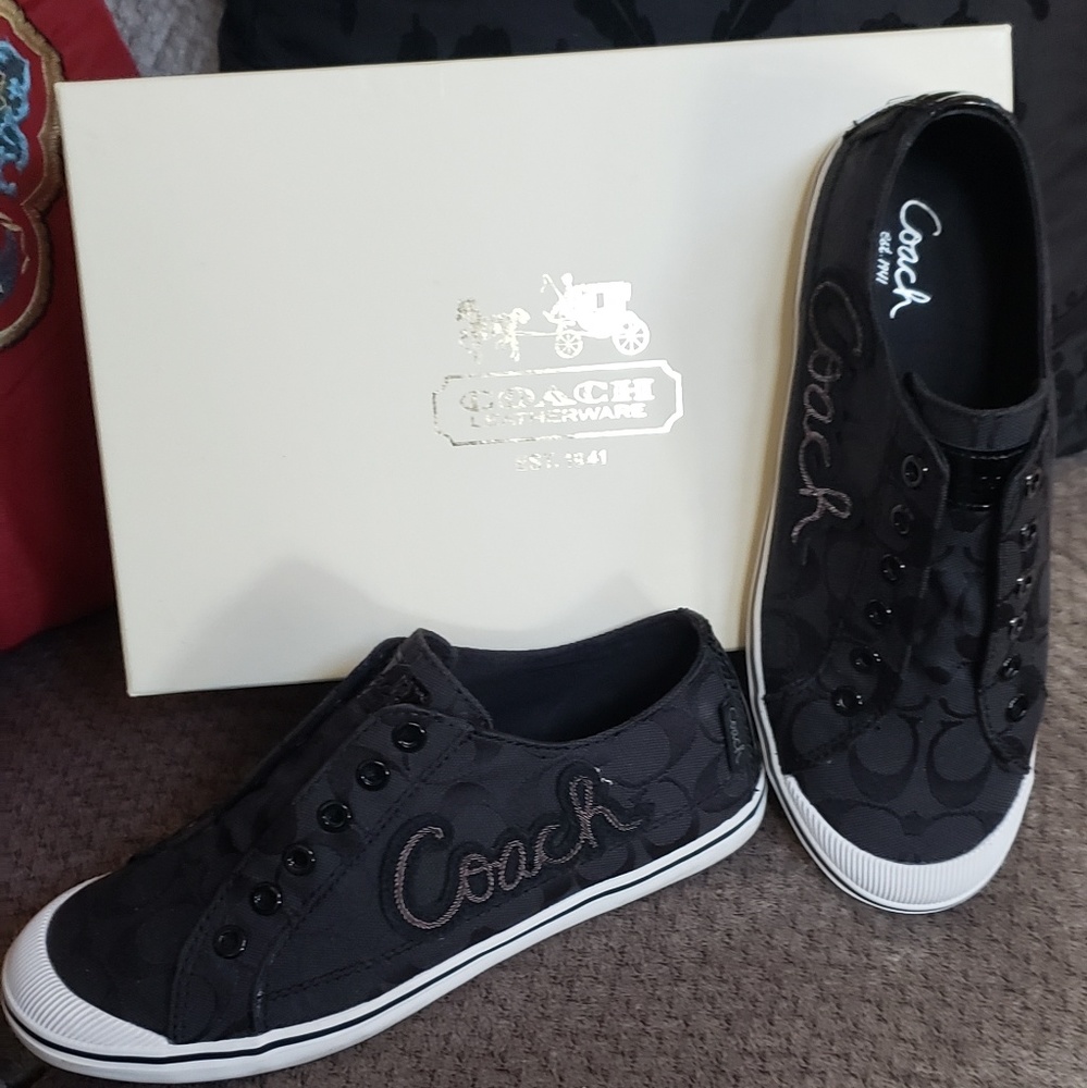 SOLD⭐NWB⭐ COACH Black Sig C Keeley Sneaker Sz 8